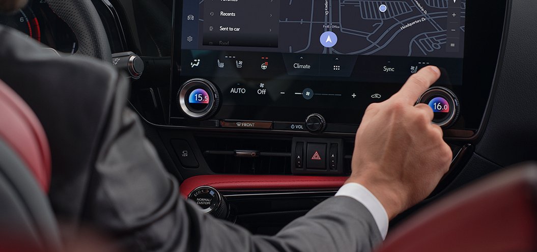 Pantalla de 14¨ pulgadas con Apple CarPlay y Android Auto